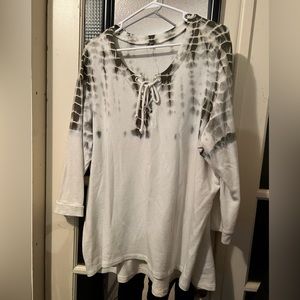 Torrid 3/4 Sleeve Tie Front Shirt Size 2